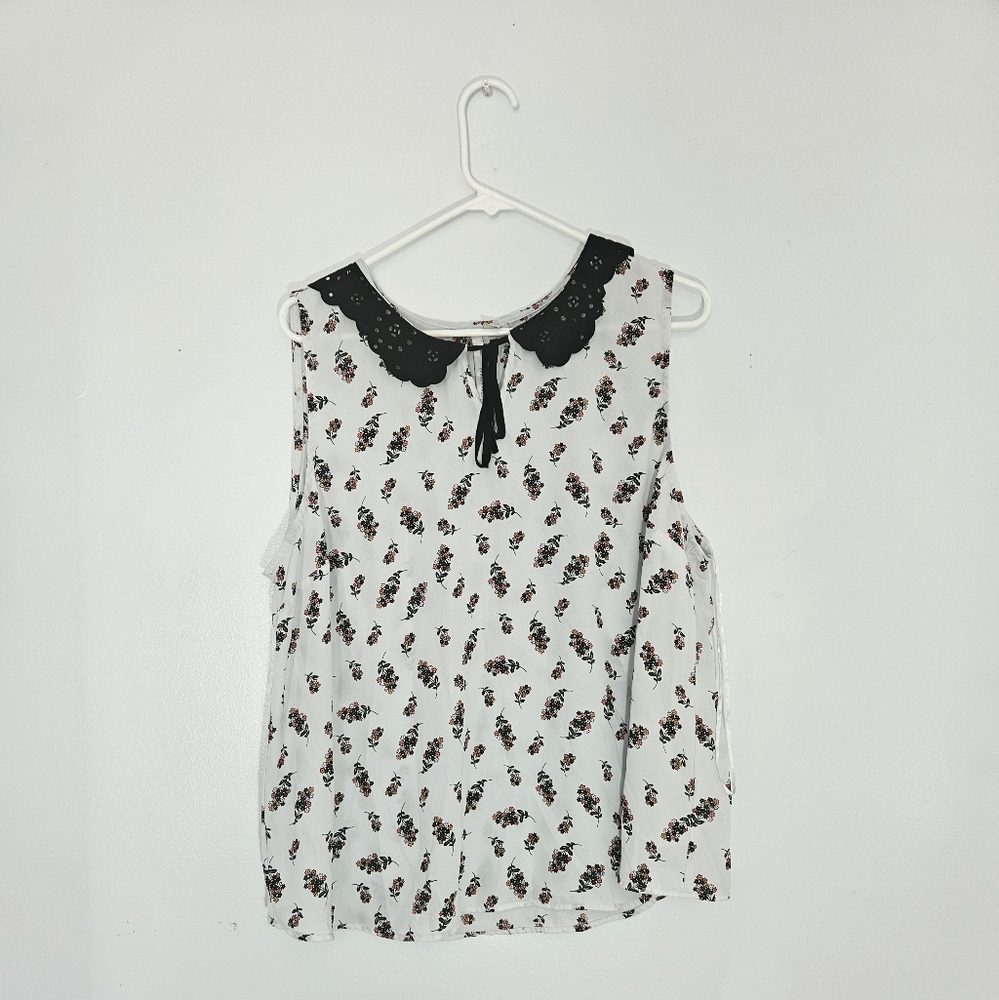 Lc Lauren Conrad floral blouse